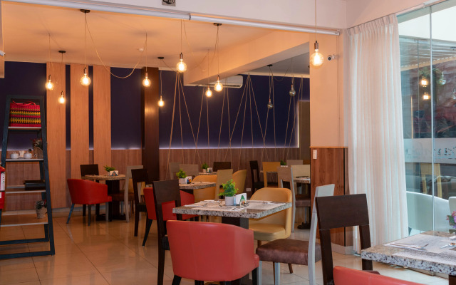 Hotel El Tambo 2