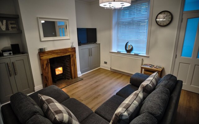 The Townhouse Simple2let Serviced Apartments