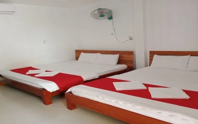 Eco Hill Bungalow