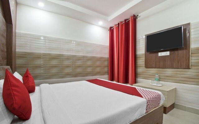 Oyo 24887 New Suhani