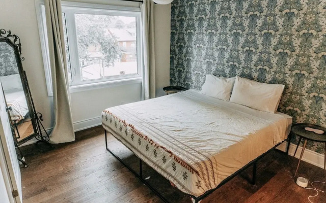 Charming Family House 3 Bdr with Balcony