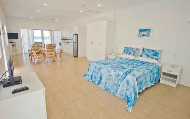 Seaside Beachfront Villas