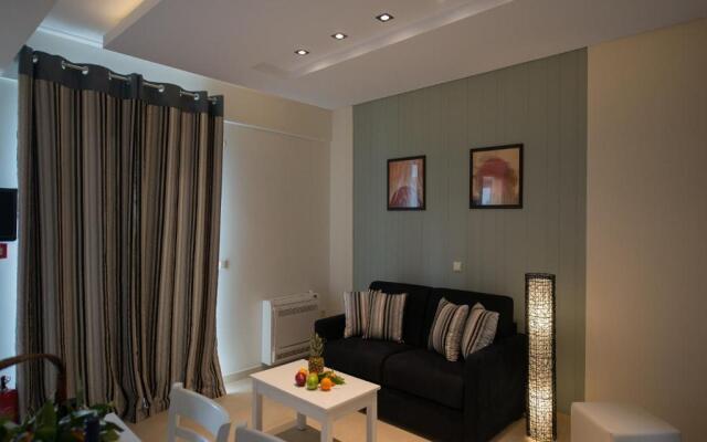 Mantinia Bay Hotel