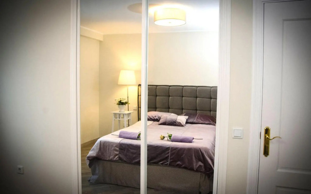 Apartamentos Ona Campanario