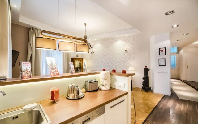 Magas 5 Apartment