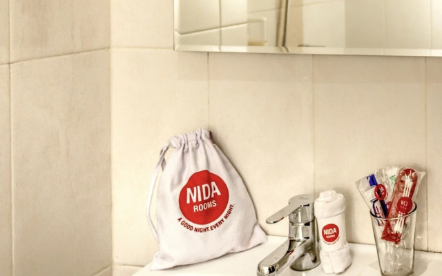 NIDA Rooms Surya Samantri Coblong