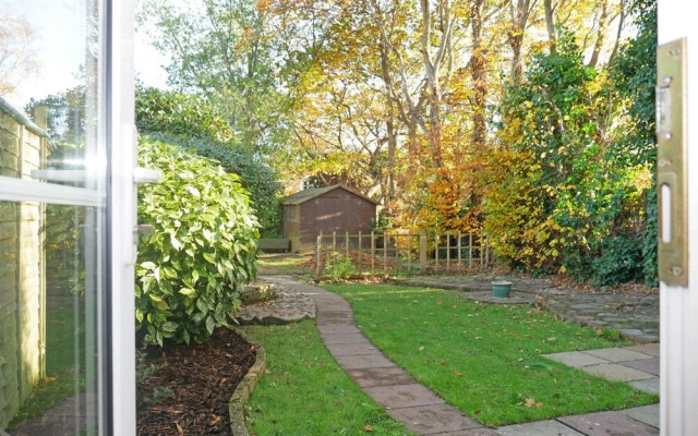 Grove House