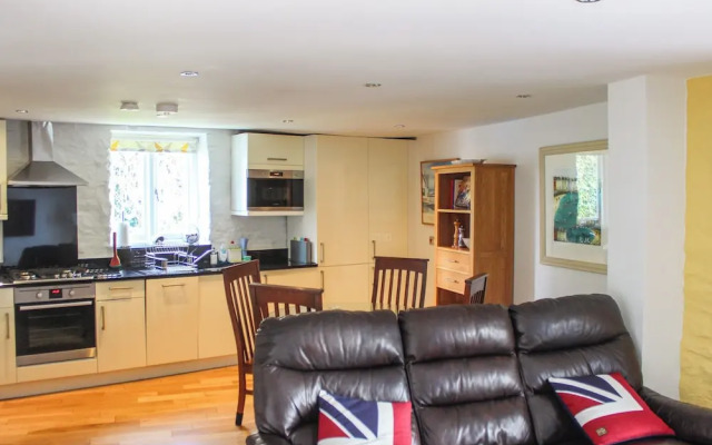 6 The Sail Loft