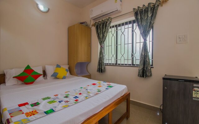 OYO 17244 Home Sunset View Stay Anjuna Beach