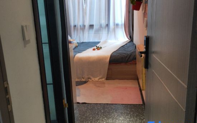 Zhangyou Free Apartment (Shenzhen Futian Port Branch)