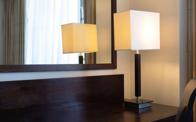 Mercure York Fairfield Manor Hotel