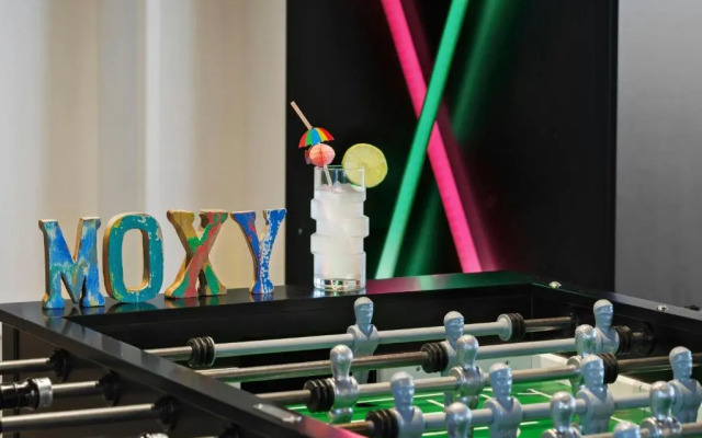 Moxy Alfragide Lisboa