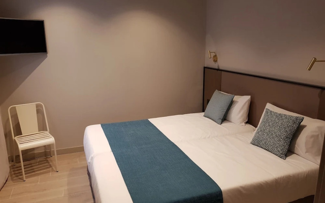 Pensió Hostal Mediterrà