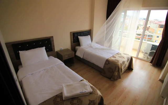 Royal Life Residence