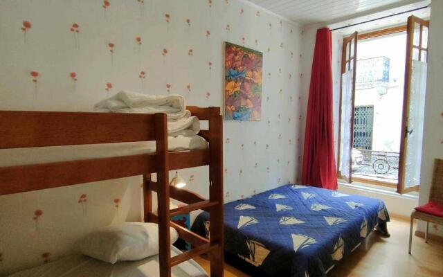 Appartement Cauterets, 3 pièces, 8 personnes - FR-1-234-149