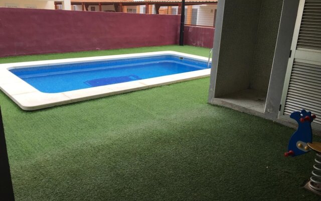 Agora Apartamentos La Volta