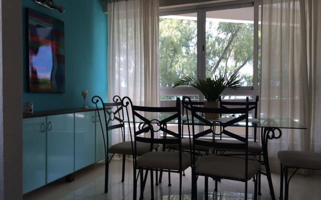 Seaview Holiday Apartments