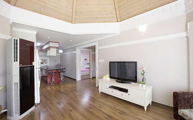 Hoengseong Forest Green Wall Pensiion