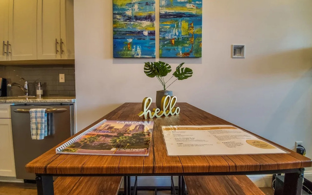 FRONTDESK 1910 E 7th Ave Apts Historic Ybor Tampa