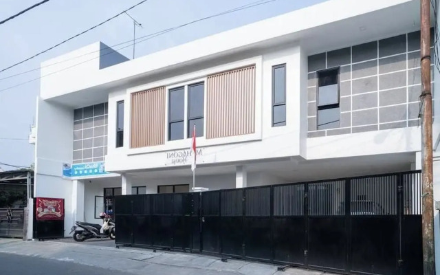 Hotel O Mahagoni House Syariah