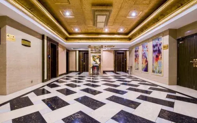 Jinpeng International Hotel (Duyun Dashiban Ancient Street)