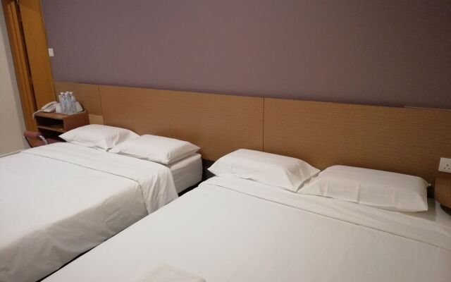 Harbour Hotel