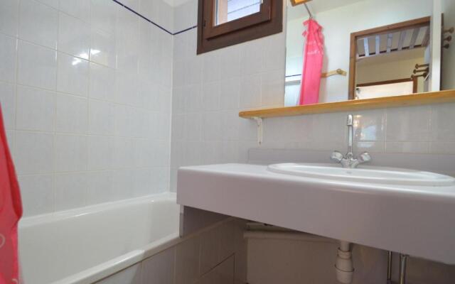 Appartement Les Menuires, 4 pièces, 8 personnes - FR-1-452-201