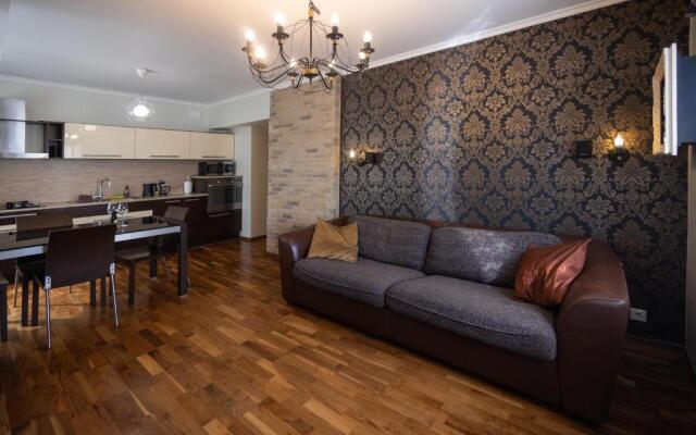 Revalia T1 One-Bedroom Apartment