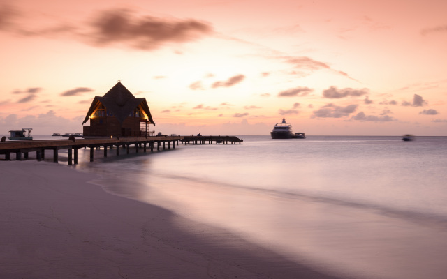 Dhigufaru Island Resort