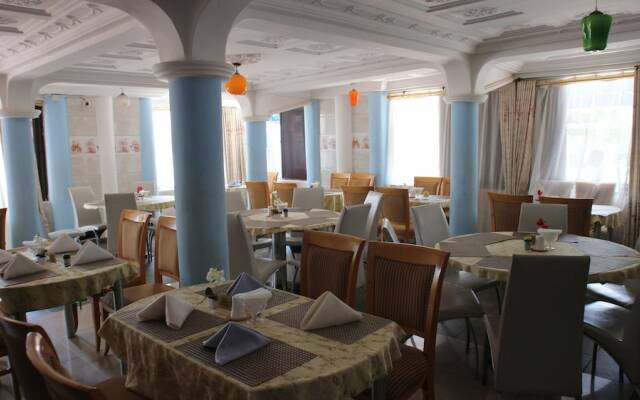 Krisview Hotel