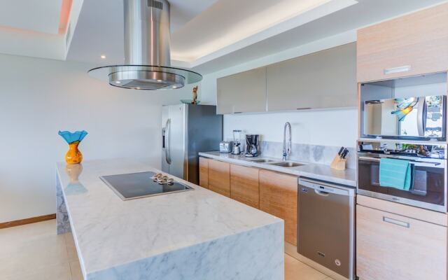 NEW Beach Club Game Room Cinema Condos