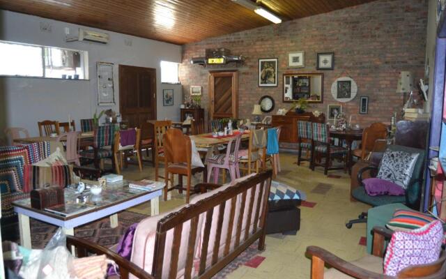 Suzie's Coffee Shop Accommodation