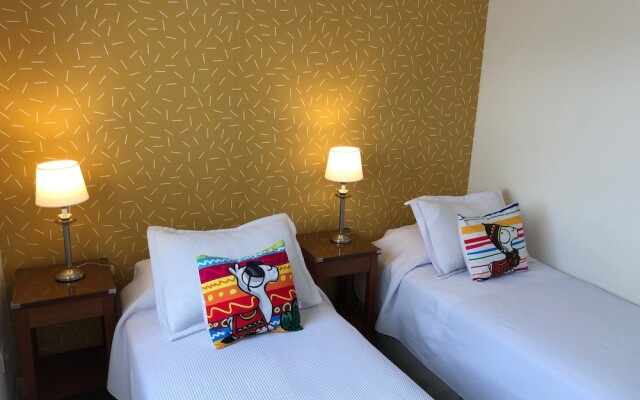 Deluxe 2bedr Apartment With Balcony