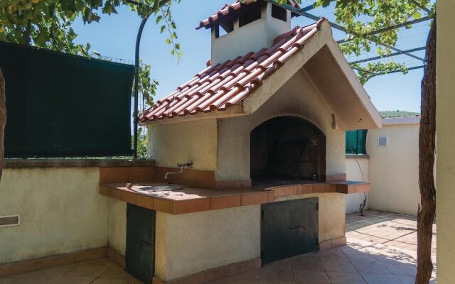 Awesome Home in Dubrava With Wifi and 4 Bedrooms