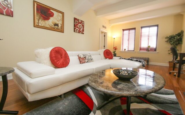 Renaissance Properties - 222 West Rittenhouse Square