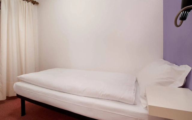 Hotel Teola