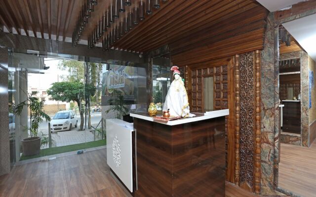 OYO 8576 Hotel Jiwan Plaza
