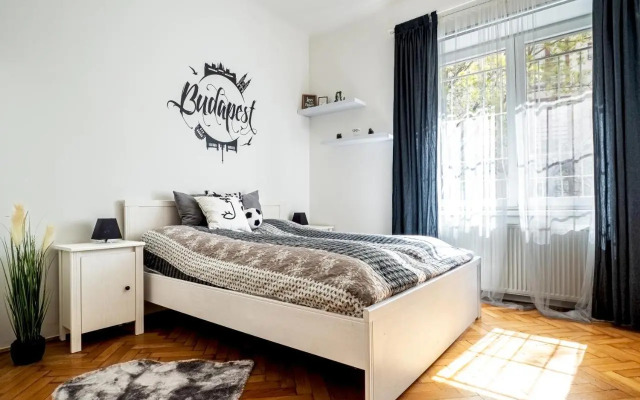 Colors Apartment