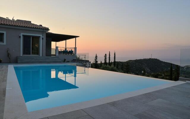 Drimonari Villas