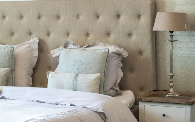 Zenzez Hotel & Lounge