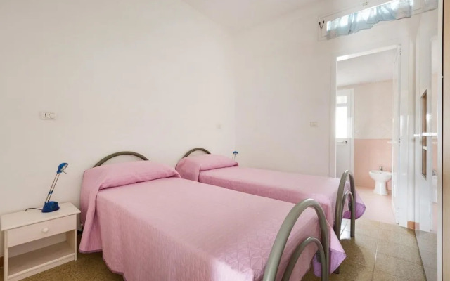 937 Riva del Conte by Barbarhouse