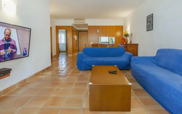 B39 - Marinapark 2 Bed Flat