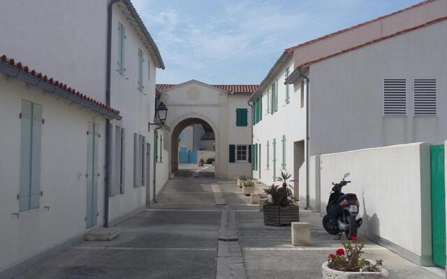 Appartement Saint-Martin-de-Ré, 1 pièce, 2 personnes - FR-1-544-12