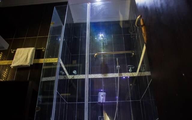 Extended Stay Grand Hotel