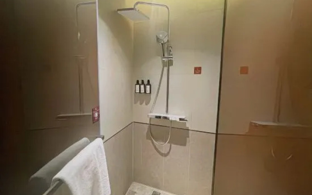 Madison Hotel Chongqing Wanzhou