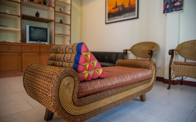 Baan Muang Pool Villa