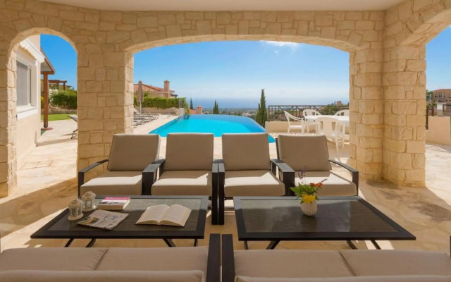 Resitour - Perneri Villas