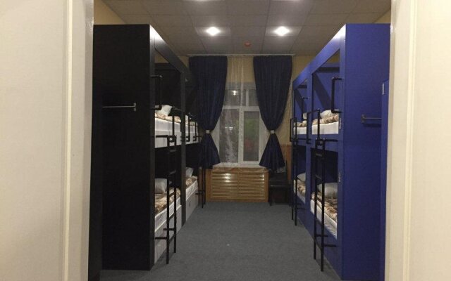 Galereya Hostel