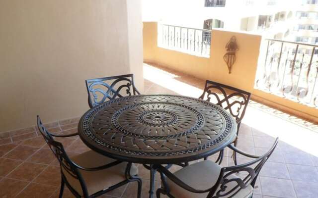 Bella Sirena 2BR BD 604-v by Casago