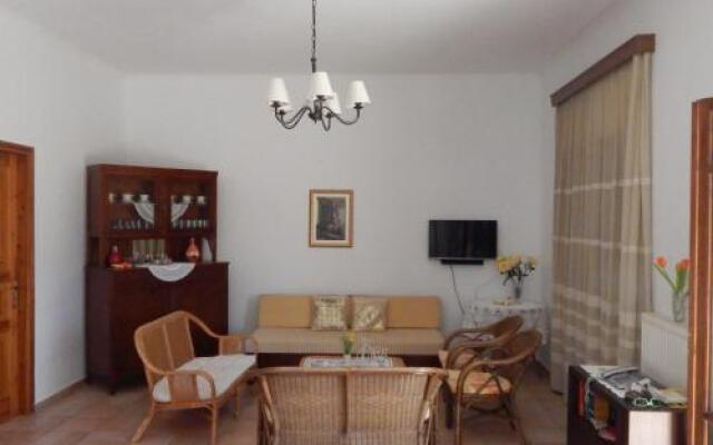 Kaina House
